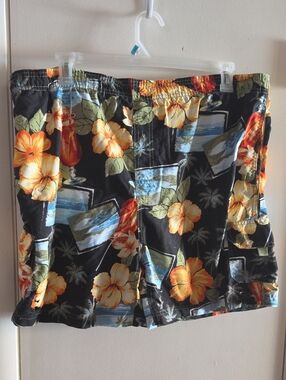 SAND IZ SUN Black Tropical Floral Hawaiian Swim Shorts Size 42W